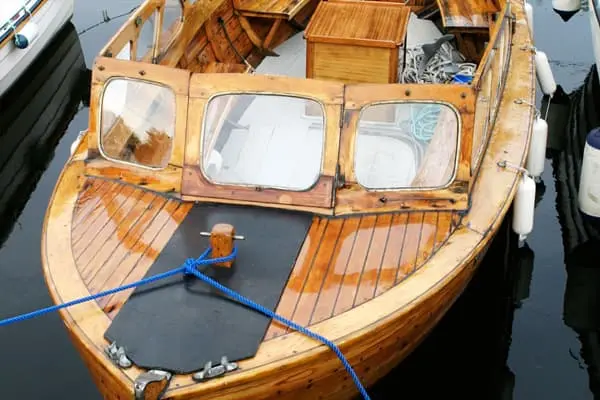 Marine Plywood Manufacturer in Dubai